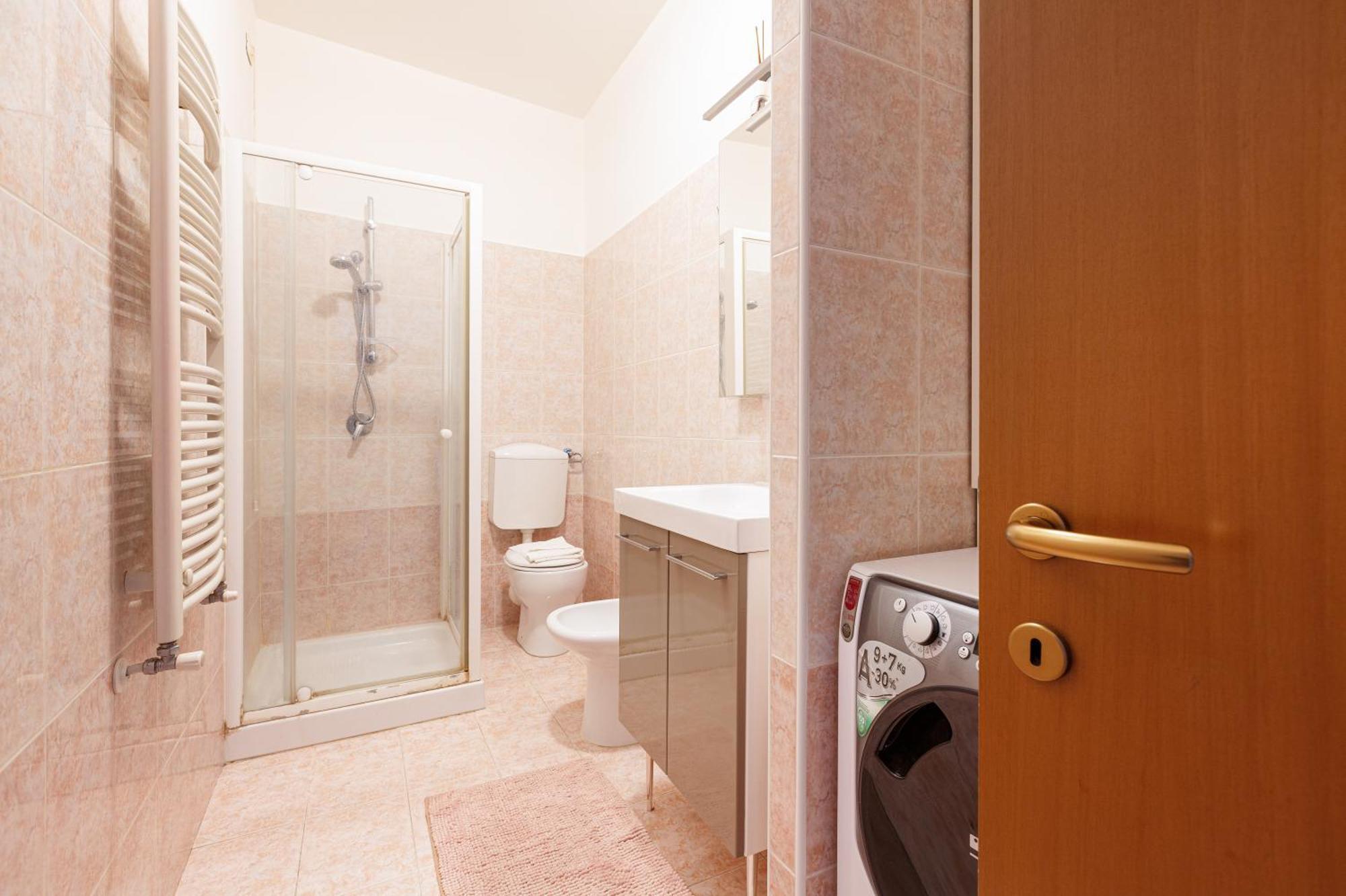 Milan Rogoredo - Bright Apartment ภายนอก รูปภาพ