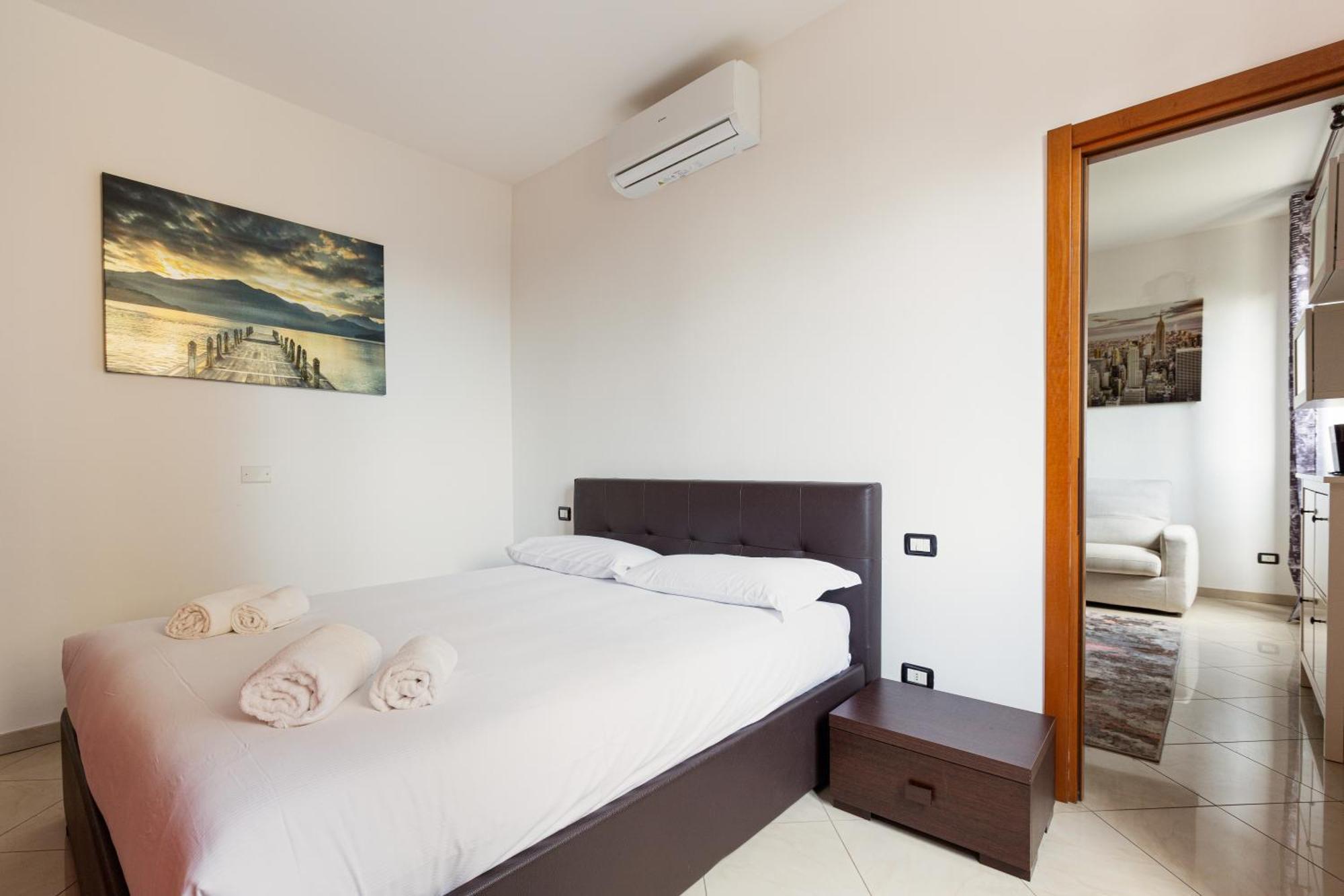 Milan Rogoredo - Bright Apartment ภายนอก รูปภาพ